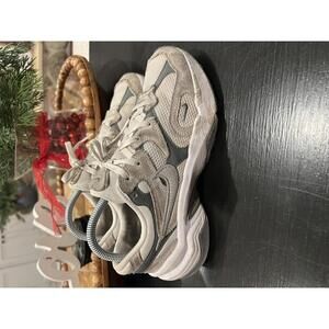 Nike Wmns AL8 'Smoke Grey Metallic Silver'